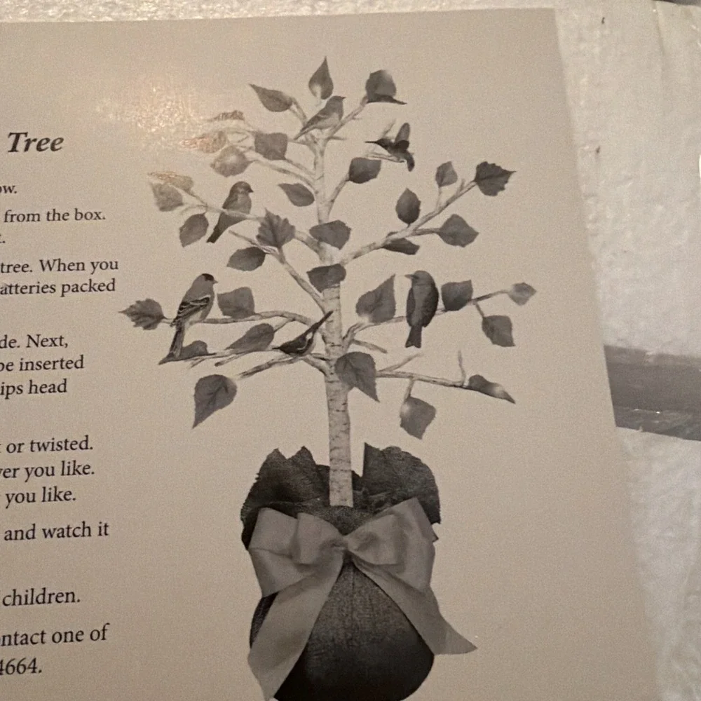 Danbury Mint Summer Splendor Lighted‎ Tree With Birds